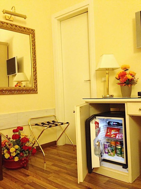Residenza Domiziano Acomodação com café da manhã Roma Exterior foto